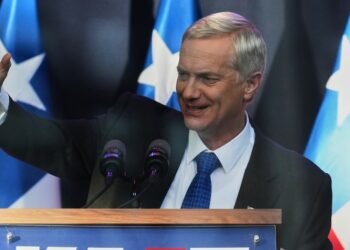 El nuevo presidente de Chile viajará a la Argentina para reunirse con Milei