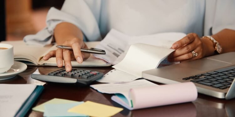 Aumento de la Mora en Servicios y Obligaciones Comunes