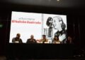 Cristina Kirchner se hizo presente en la Feria del Libro: “Este balcón significa mucho”.