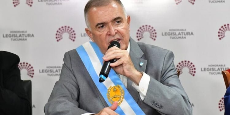 El gobernador de Tucumán adquiere una propiedad en Tafí del Valle por US$300.000 sin presentar sus declaraciones patrimoniales