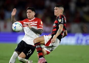 Flamengo se enfrenta a Estudiantes de La Plata en la Copa Libertadores 2026: seguimiento en vivo