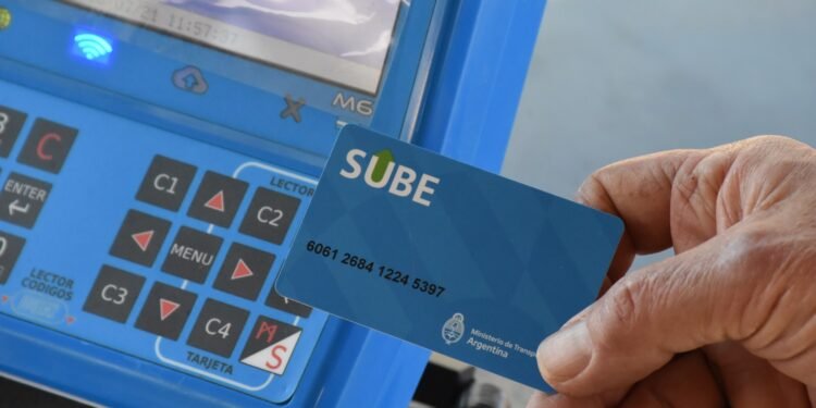 Cómo asociar el CUD a la tarjeta SUBE para viajar en transporte público
