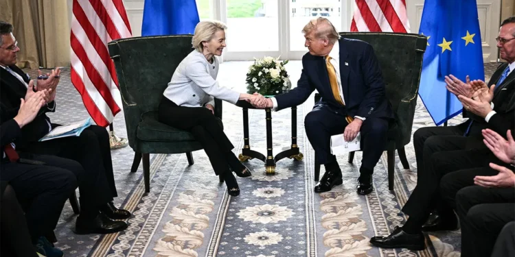 La Unión Europea confirma el tratado comercial con Estados Unidos: del 25% propuesto por Trump al 15% acordado