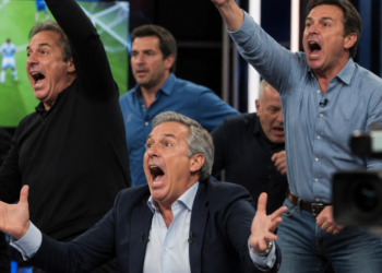 Festejos desbordantes en un programa español por los goles de Lionel Messi