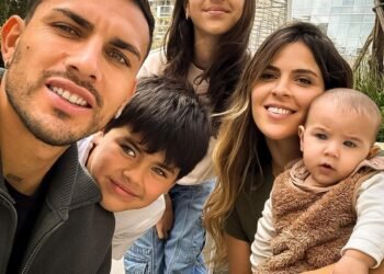 Orgullo y reflexión: los familiares de los jugadores de la Selección opinan tras el regreso al país