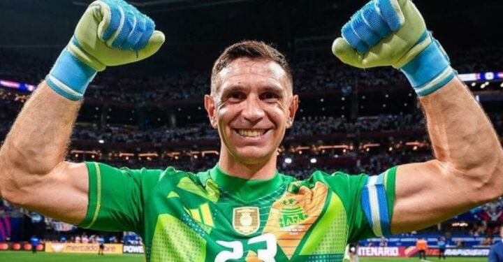 Cinco futbolistas argentinos nominados para el equipo ideal del Mundial