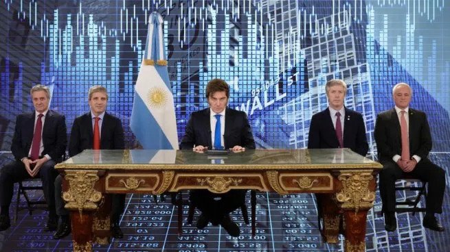 El Gobierno presentará la estrategia para el pago de la deuda hasta el final del mandato