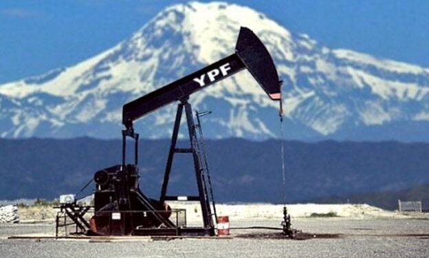 Vaca Muerta 2026: Hegemonía energética y el nuevo paradigma del real estate corporativo en Neuquén