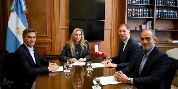 Estrategia oficial: El Gobierno activa su mesa política para destrabar la agenda legislativa y buscar consensos