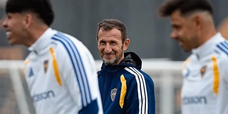 Sanción de la Conmebol a Boca y su entrenador por infracción en la Copa Sudamericana