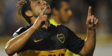 El mediocampista de Boca Juniors y la selección uruguaya, Nicolás Lodeiro, se retira a los 37 años: “Es difícil”