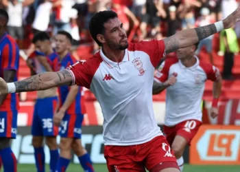 El polémico festejo del goleador de Huracán que provocó la reacción de los jugadores de San Lorenzo en el clásico