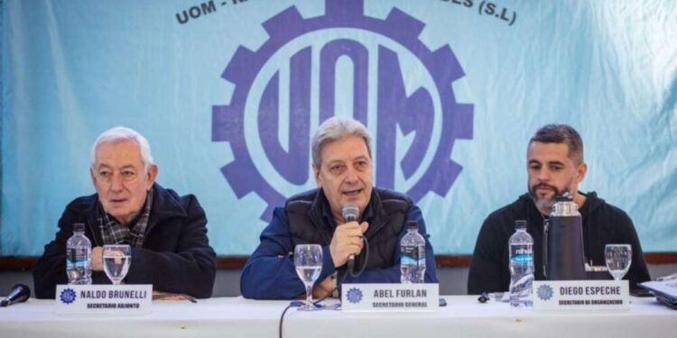 Tensiones y rechazos en las paritarias siderúrgicas de la UOM
