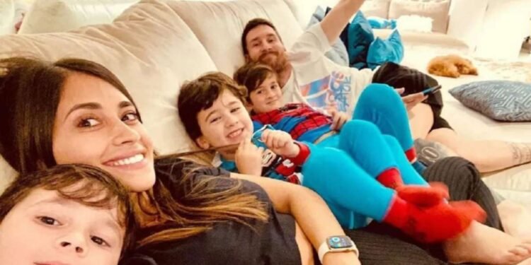 Lionel Messi se queda en Funes con su familia y regresará a EE.UU. esta noche