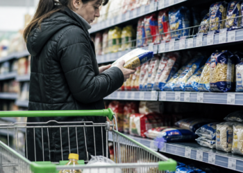 La canasta básica experimentó un aumento del 2,2% en julio: una familia necesitaría más de $1.560.000 para evitar la pobreza