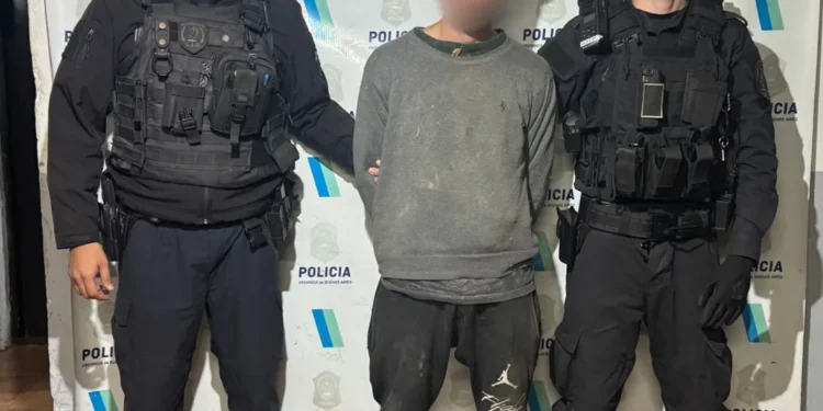 Comerciante mata a delincuente de 16 años e hiere a otro de 15 durante intento de robo