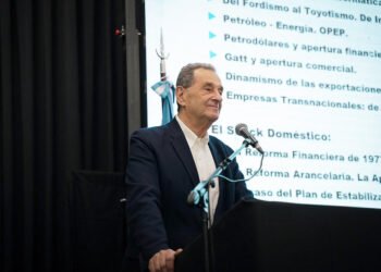Bernardo Kosacoff: “La industria argentina es parte de la solución, no del problema”