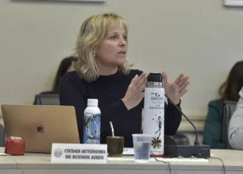 Mercedes Miguel, ministra de Educación de CABA: “La inteligencia artificial ya transforma el aula, los estudiantes llegan con tareas perfectas”