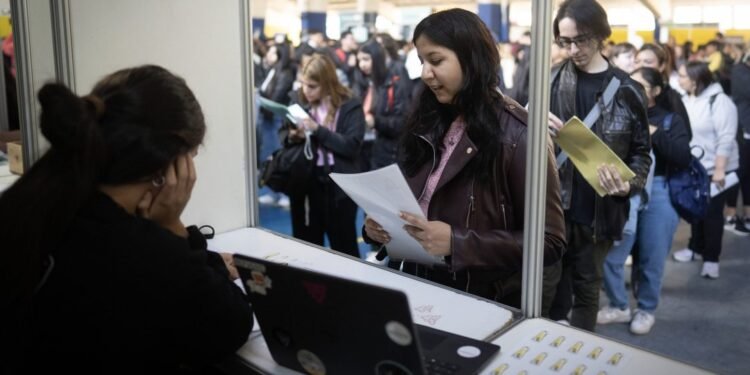 Aumenta la expectativa de contratación en Argentina, alcanzando su nivel más alto en dos años