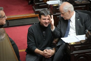 Malvinas: el peronismo sostiene que Milei intenta desviar la atención de la crisis económica y se enfoca en la sesión por morosidad familiar