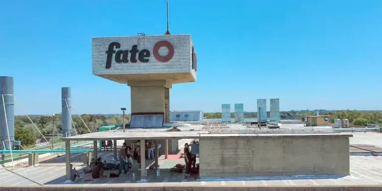 Los trabajadores despedidos de FATE se oponen al desalojo: “Es un mamarracho”