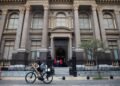 Reducción en las compras de dólares por parte del Banco Central: tres factores determinantes