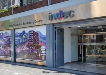 El superávit comercial continúa en ascenso