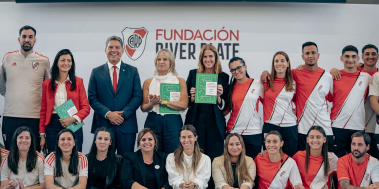 Aspectos destacados de la cena benéfica de la Fundación River: guiños a los hinchas, el gesto del plantel y una recaudación récord