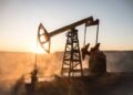 Los precios del petróleo se elevan tras el rechazo de Trump a la tregua de Irán en Ormuz