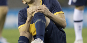 Golpe duro para Boca: Toto Belmonte se lesionó los meniscos y el Vasco Arruabarrena pierde una pieza clave en el mediocampo