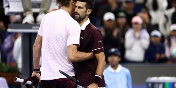 Un punto excepcional entre Novak Djokovic y Alexander Zverev en Pekín se perfila como uno de los mejores de la temporada
